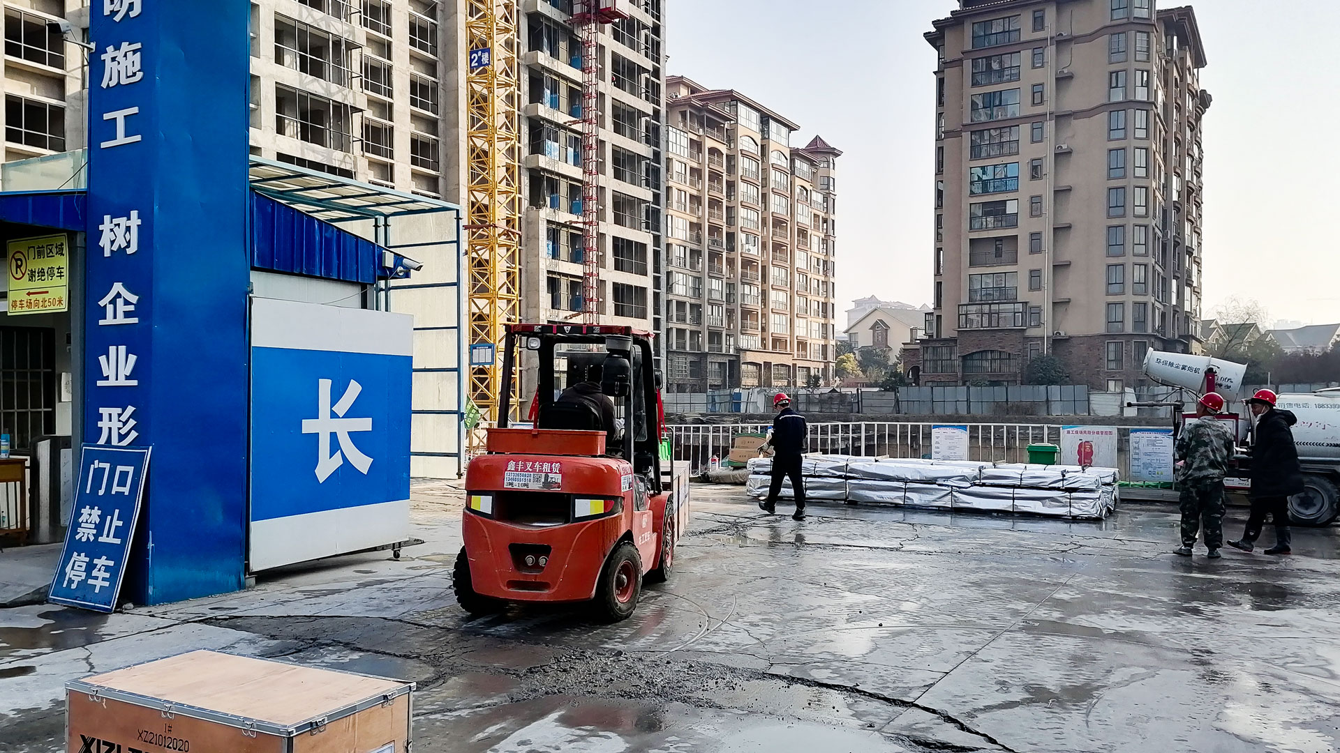 1647575472528387.jpg 緊跟施工進度-(3).jpg